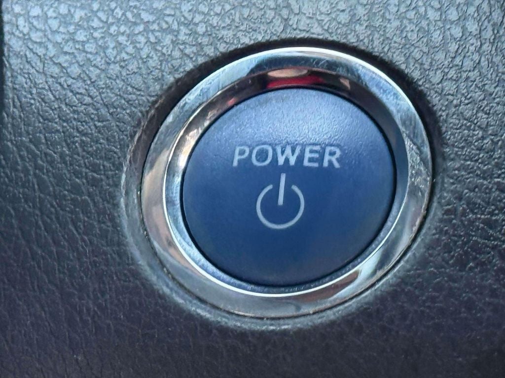 2022 Toyota Camry Hybrid LE