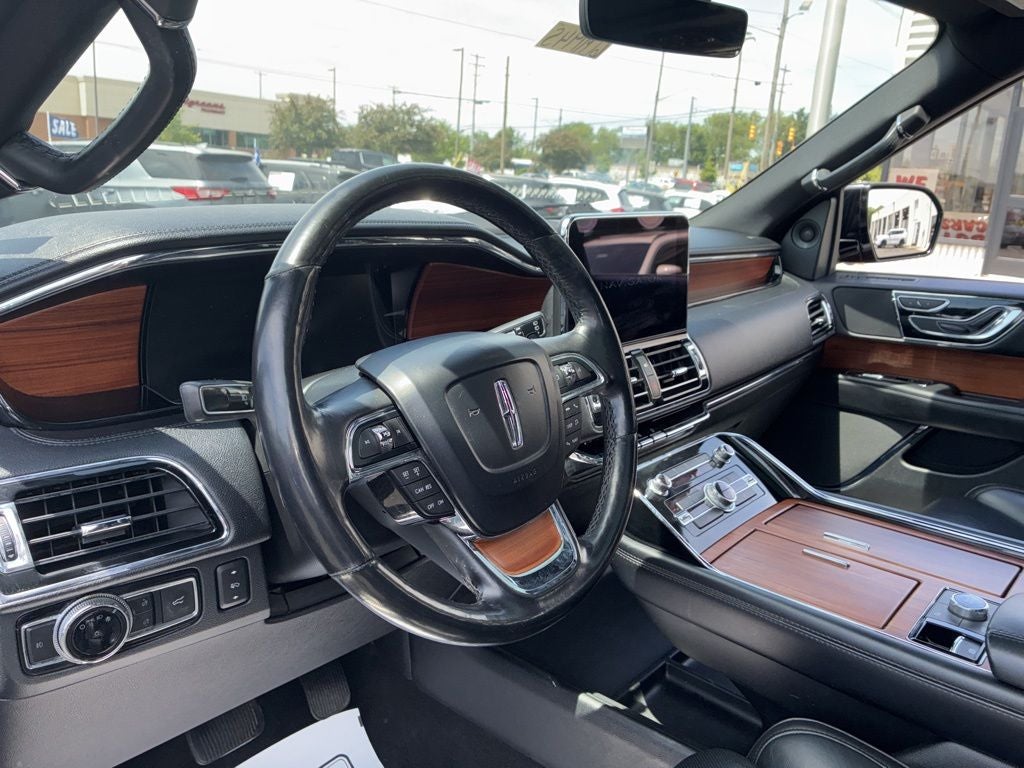 2019 Lincoln Navigator L Select