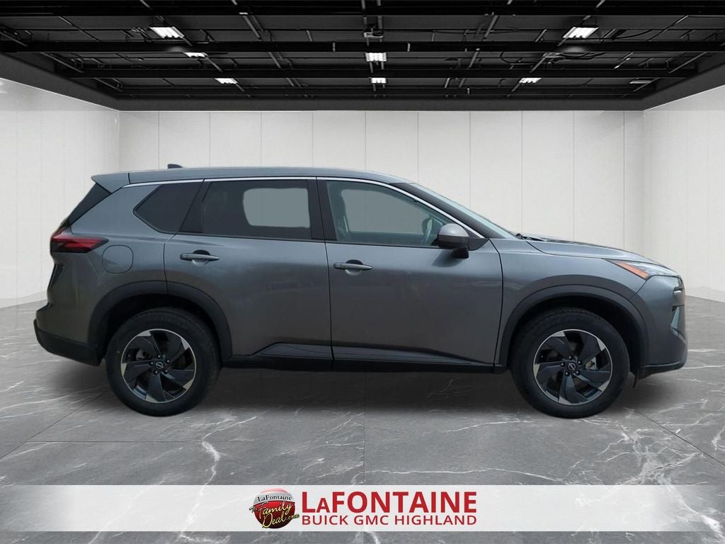 2025 Nissan Rogue SV