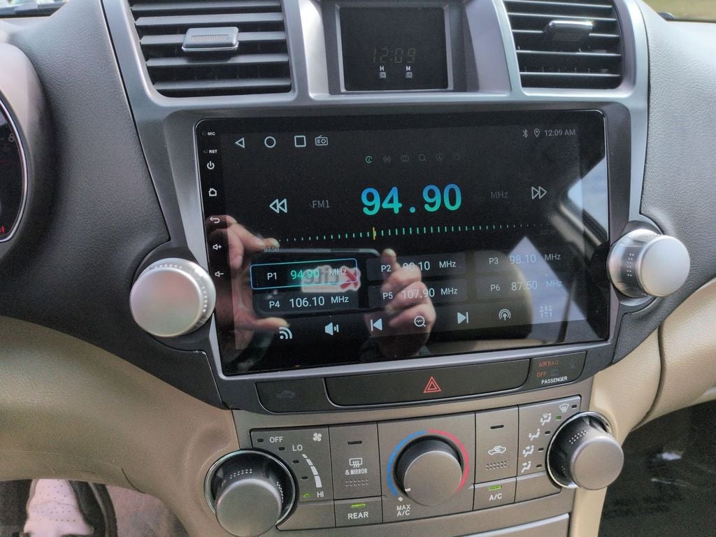 2010 Toyota Highlander Base