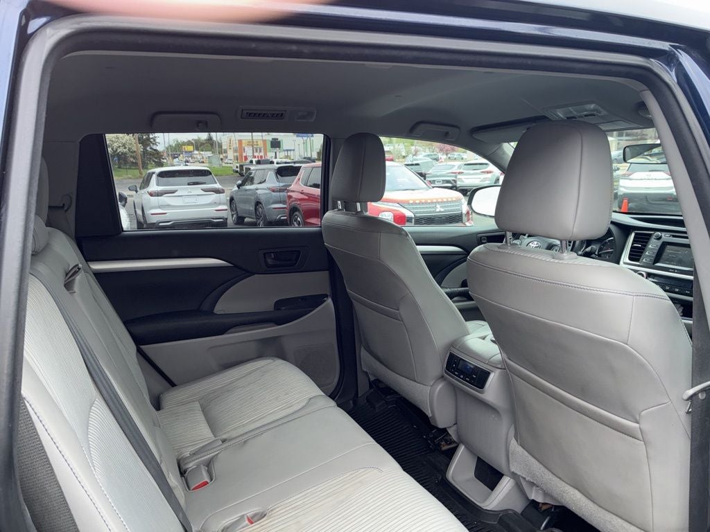 2015 Toyota Highlander LE Plus V6