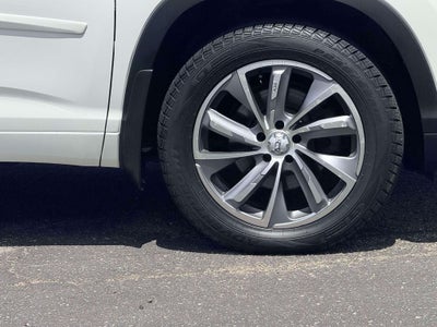 2019 Toyota Highlander Limited Platinum