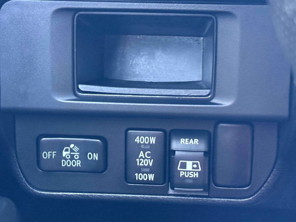 2017 Toyota Tacoma SR5 V6