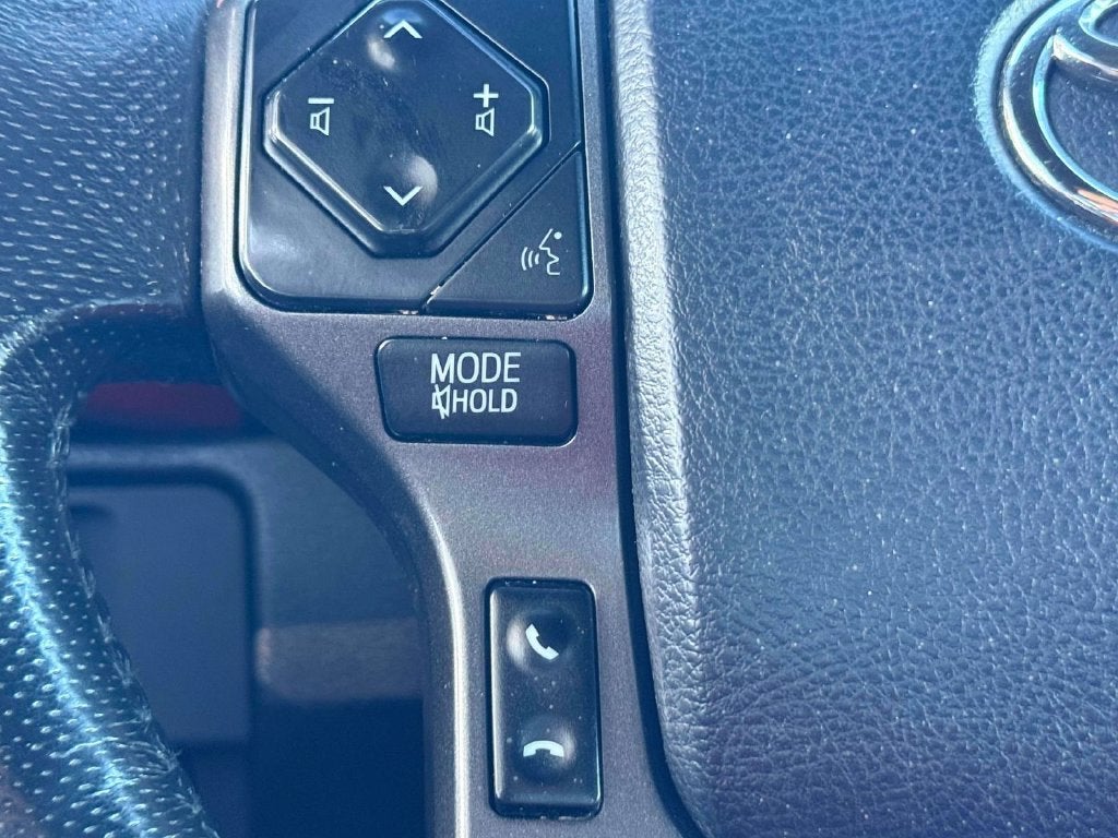 2017 Toyota Tacoma SR5 V6