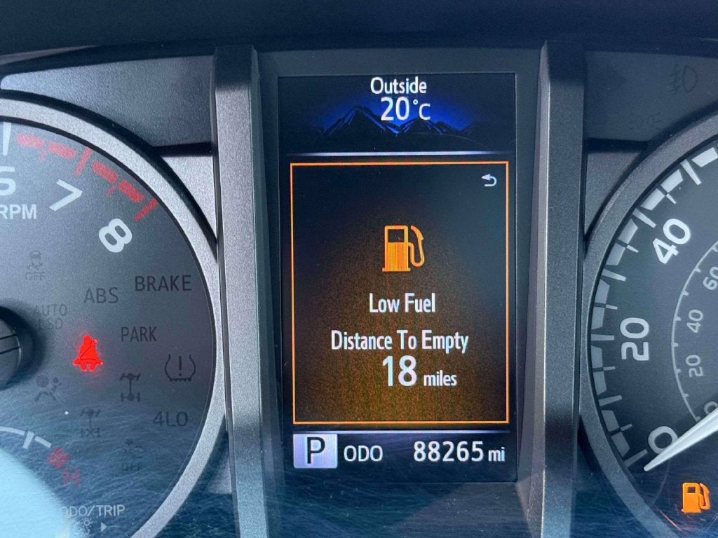 2017 Toyota Tacoma SR5 V6