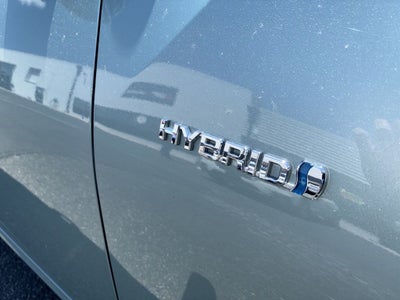 2019 Toyota Prius XLE AWD-e