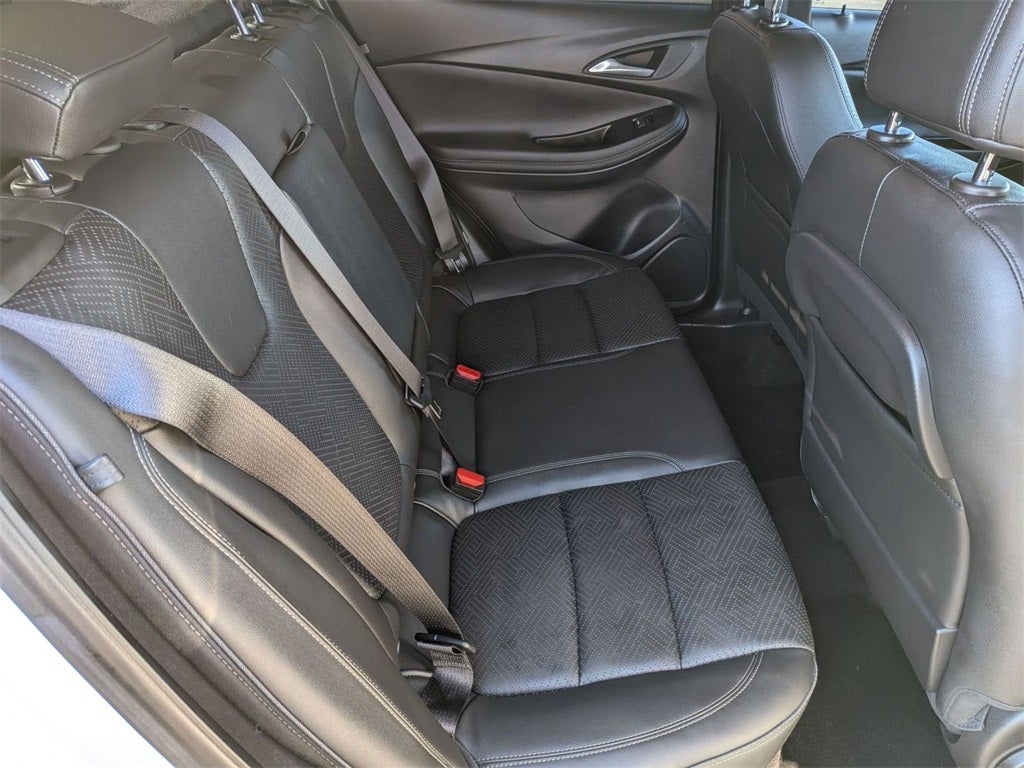 2022 Buick Encore GX Essence