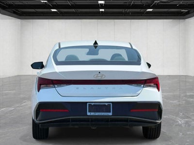 2025 Hyundai Elantra SEL Convenience