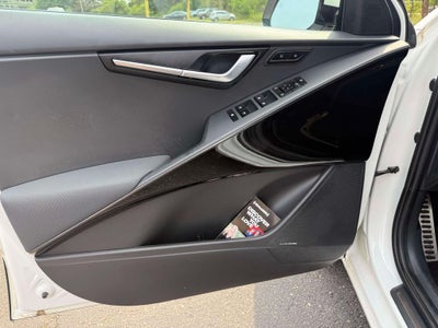 2023 Kia Niro SX Touring