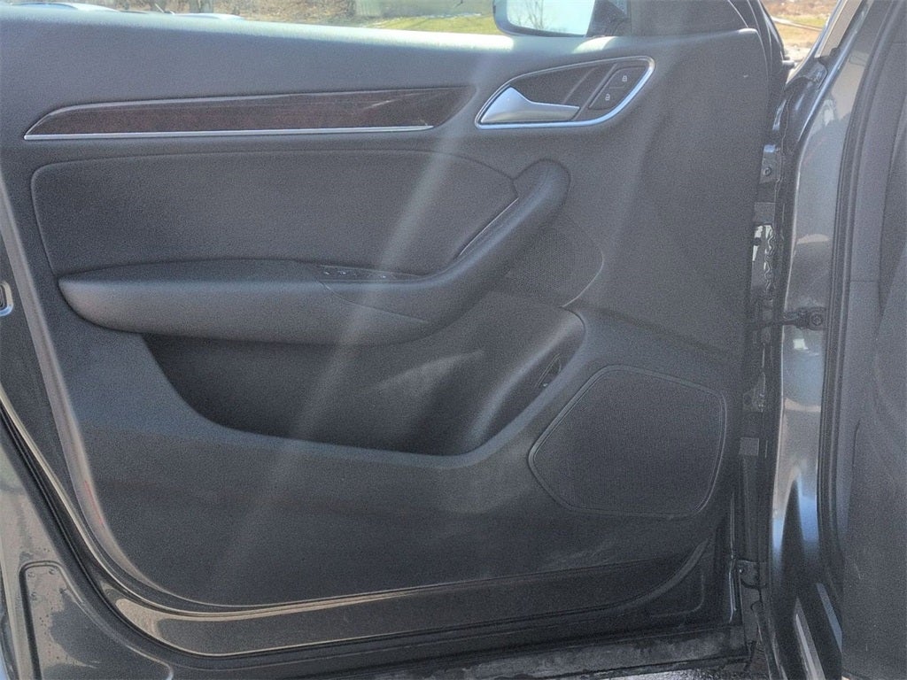 2018 Audi Q3 2.0T Premium Plus quattro