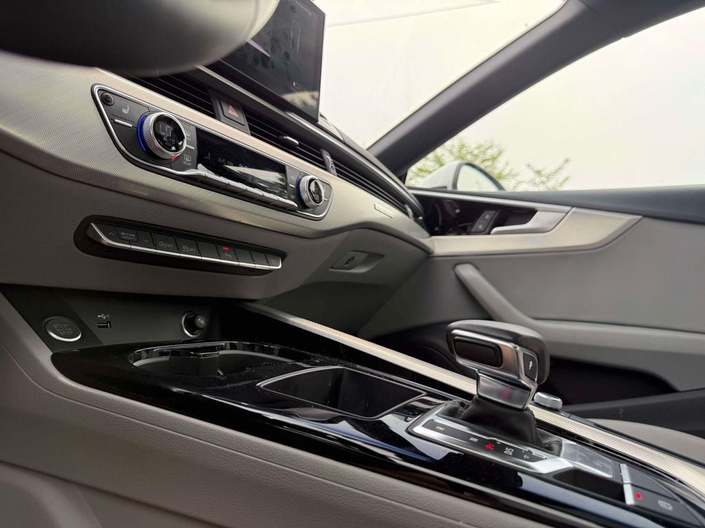 2025 Audi A5 Sportback 45 S line Premium quattro